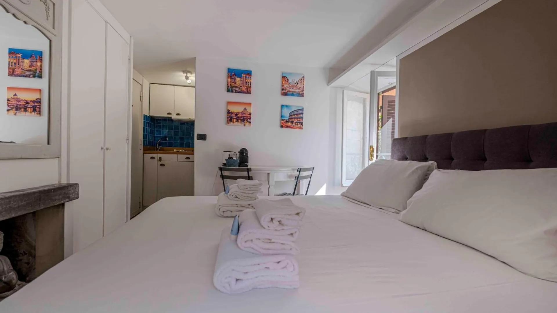 Trastevere Room Rome 0*,  Italy